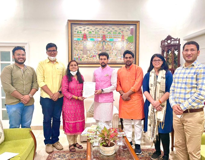 ABVP Delegation meets Union Minister of Sports